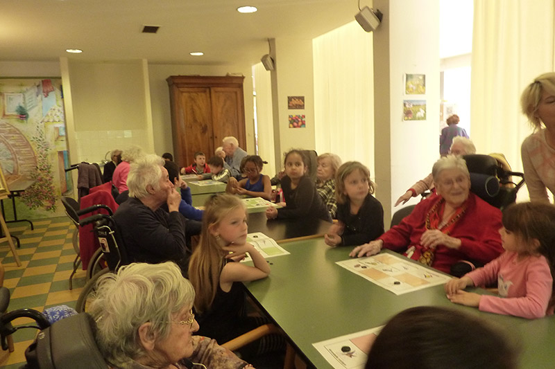 Rencontre à la Maison de retraite autour des chants d'oiseaux © Eve LEBEGUE